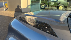 Land Rover Defender 3.0 D300 X-Dynamic HSE 110 5dr Auto Diesel Estate